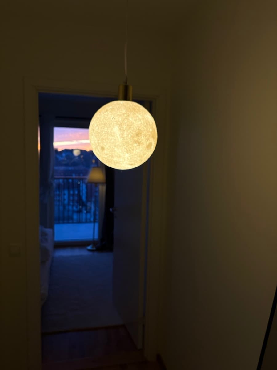 Moon lamp lifestyle